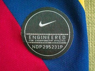 ORIGINAL F.C. BARCELONA 19-20 FUTBOL CAMISETA M