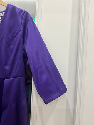 Vestido Ouzee Morado Talla L sin estrenar