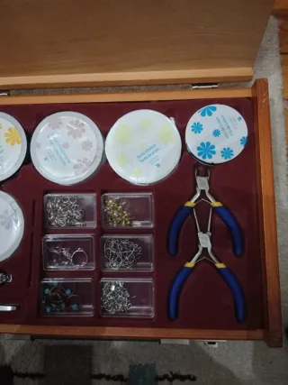 Maletín Kit Herramientas Bisutería