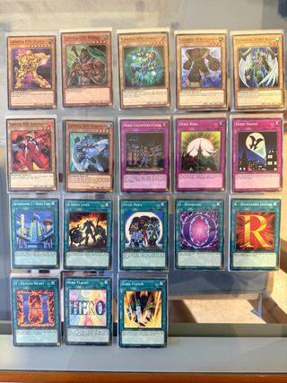 Yu-Gi-Oh! Carte Eroe Elementale