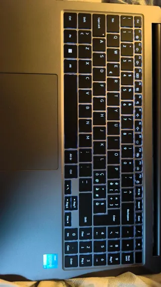 Samsung Galaxy Book4, Intel i3, 8/256, 15.6"