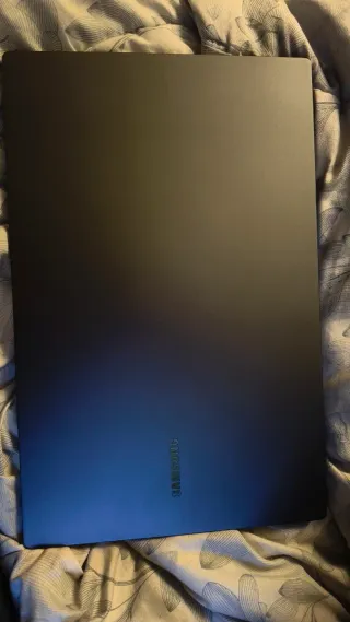 Samsung Galaxy Book4, Intel i3, 8/256, 15.6"