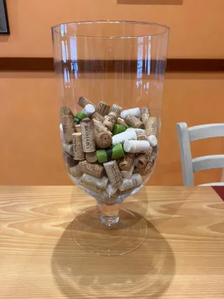 Jarrón cristal con corchos 35cm