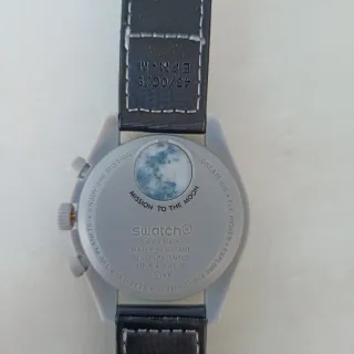 Omega x Swatch Mission to Earthphase