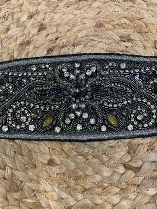Cinturón pedrería ajustable