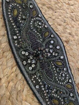 Cinturón pedrería ajustable