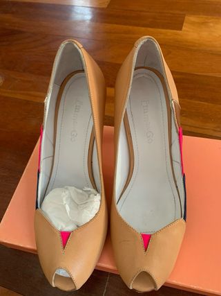 Sandalias EMMA GO Beige Multicolor Tacon