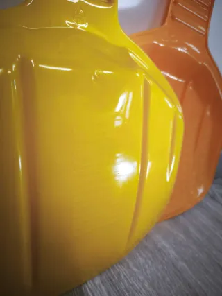 2 Palas de Nieve/Trineo Naranja y Amarillo