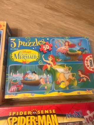 Pack 4 Puzzles Disney Marvel Educa Clementoni
