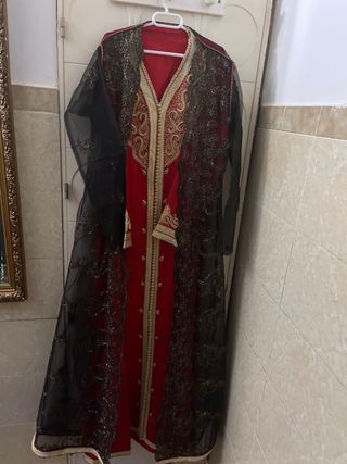 Kaftan  Roja y Negra Talla Única