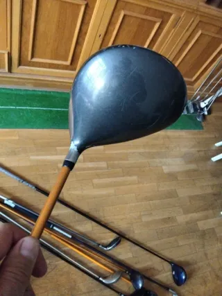 Driver zurdo Cleveland Launcher 460 10.5° reg