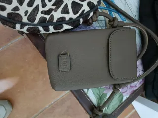 Lote de 4 bolsos: negro, estampado animal