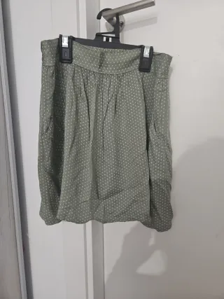 FALDA VERDE TALLA 36