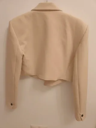 Americana corta Zara rosa