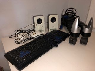 Pack Accesorios PC Logitech URGE VENDER