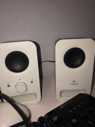 Pack Accesorios PC Logitech URGE VENDER