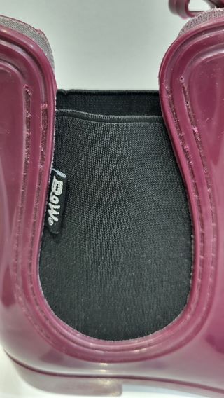 Bonitos botines granates de agua. 37.