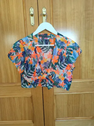 Blusa floral Primark Talla S