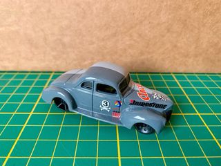 Hot Wheels Ford Coupe Custom 1:64
