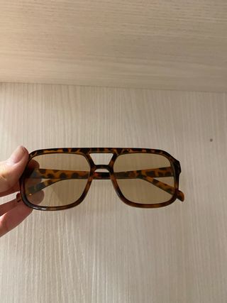 Occhiali da sole donna  prezzo dipende dal modello