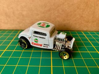 Hot Wheels Ford 32 Custom 1/64