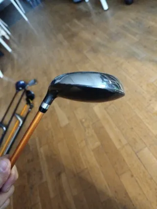 Madera 5 zurdov Cleveland Launcher 19° regular