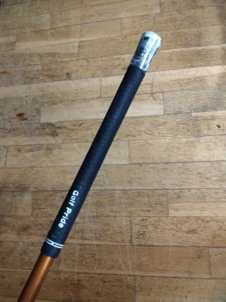 Madera 5 zurdov Cleveland Launcher 19° regular