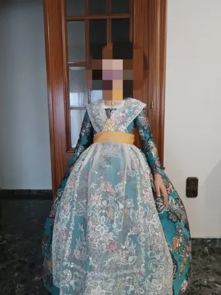 Traje de Fallera Niña de 6/7 años
