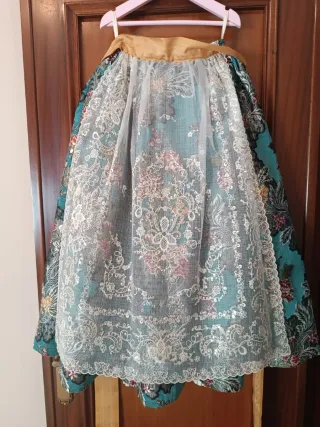 Traje de Fallera Niña de 6/7 años