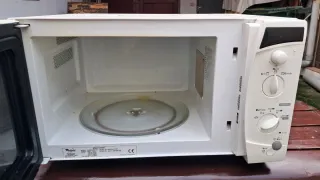 Microondas Blanco Whirlpool