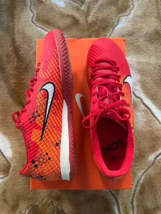 Zapatillas Nike Fútbol Sala Talla 43.