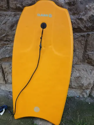 Bodyboard OLAIAN Amarillo y Negro