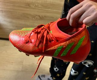 Botas de fútbol Adidas Talla 41 Rojas