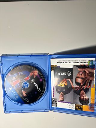 Grand Theft Auto V PS4 + Criminal Enterprise Start