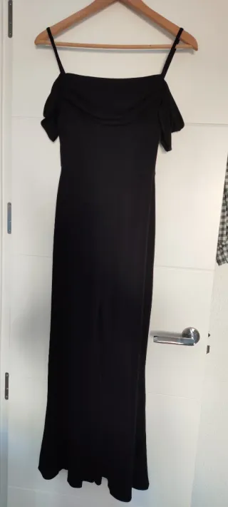 Mono largo negro tirantes