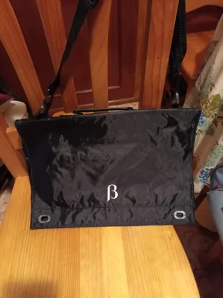Bolsa negra para libros u ordenador