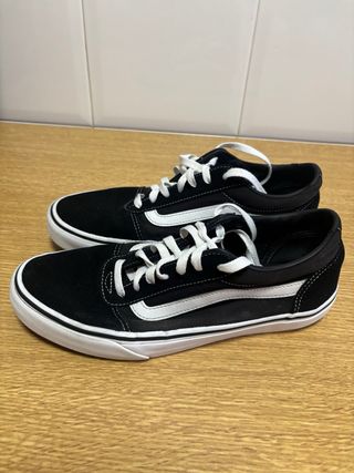 Zapatillas Vans talla 41 en buen estado
