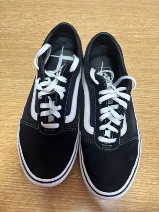 Zapatillas Vans talla 41 en buen estado