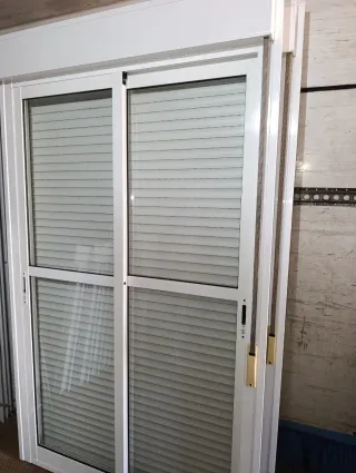 Ventana balconera aluminio  alto 226x130ancho