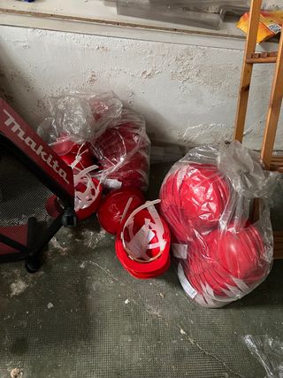 Cascos de seguridad rojos (lote)
