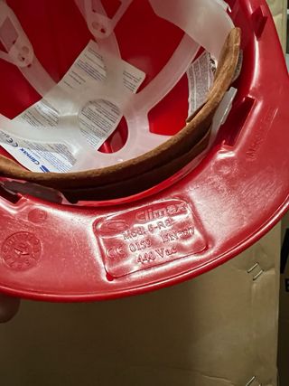 Cascos de seguridad rojos (lote)