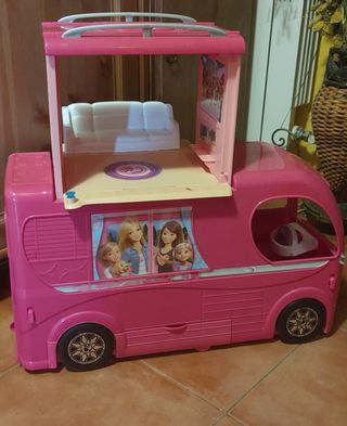 Caravana Barbie Sirena con Accessori