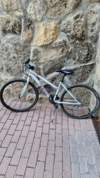 Bicicleta Rockrider 300 26 Shimano
