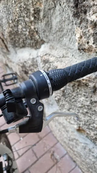 Bicicleta Rockrider 300 26 Shimano