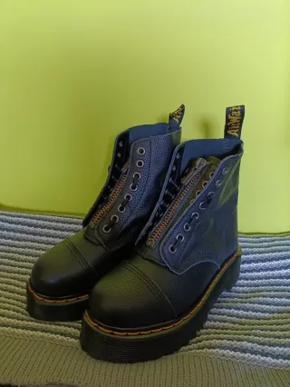 Botas Dr. Martens Talla 36