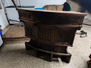 Barra de madera maciza tallada estilo clásico
