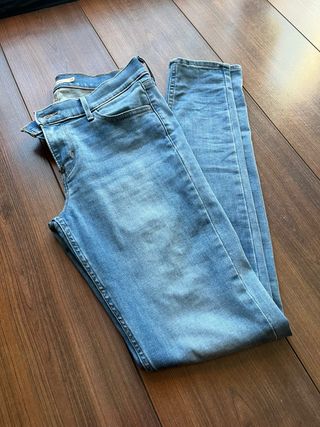 Levi's 710 Super Skinny Talla 29