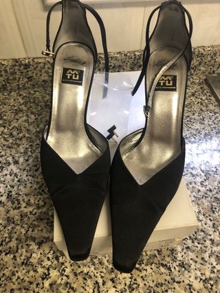 Zapatos de tacón negros Talla 40