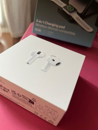 Caricabatterie Wireless 15W + AirPods 4