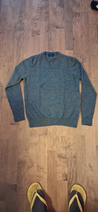 Jersey Zara cuello pico gris